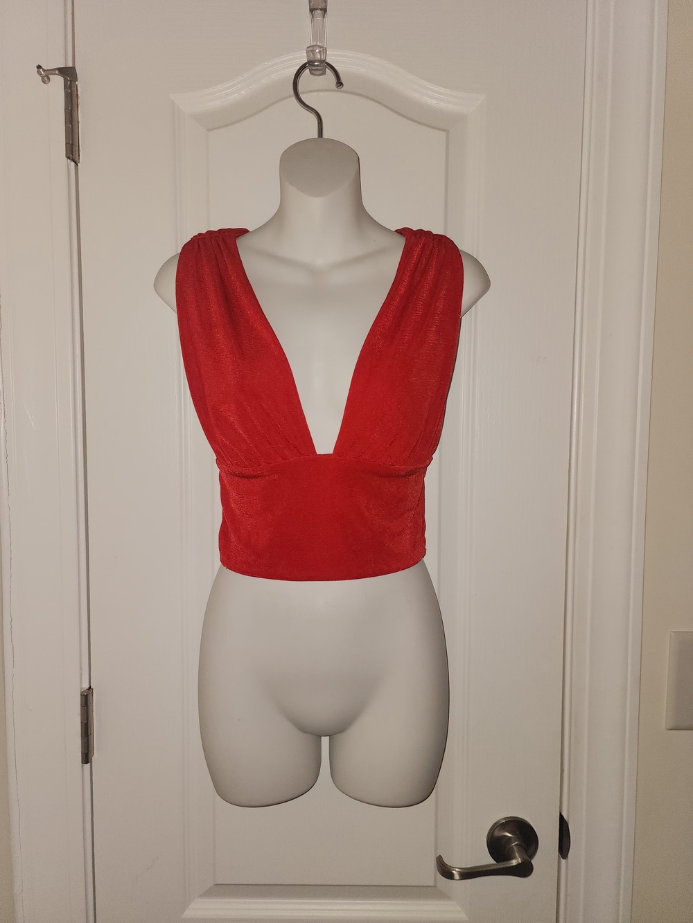 Red Plunging V-Neck Women's Crop Top